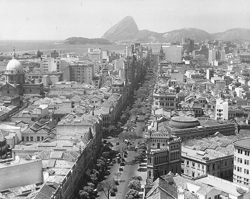 Rio Branco Avenue, Rio de Janeiro, 1935 page 1