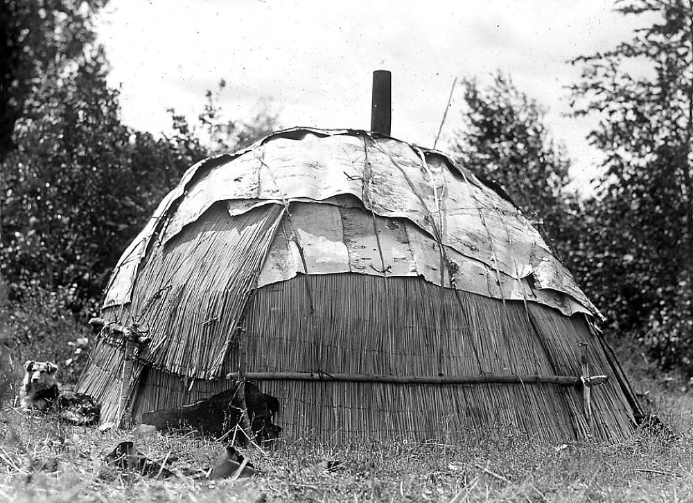 Chippewa Dwelling, 1923 page 1