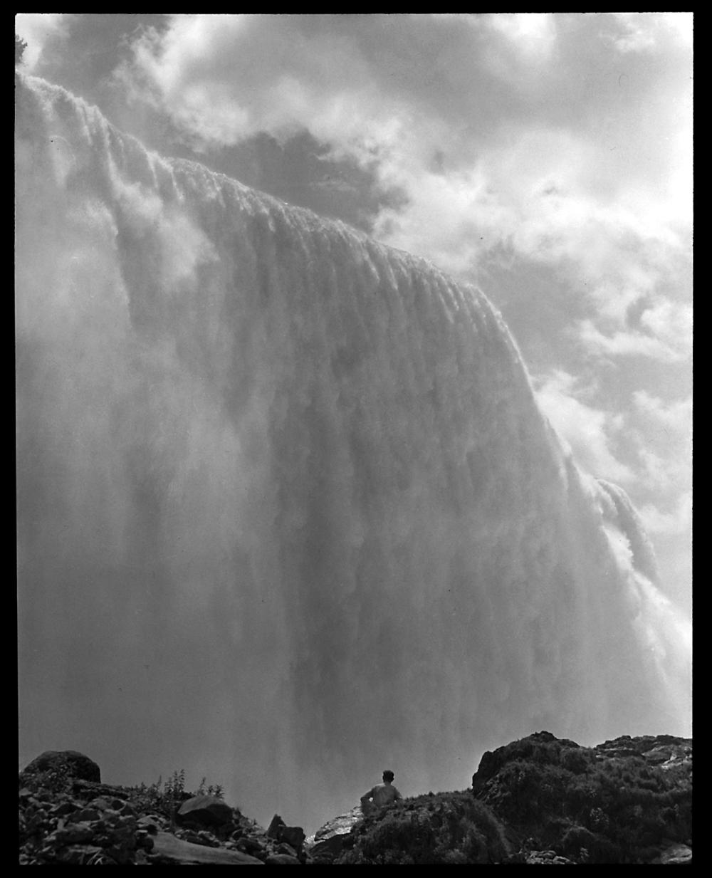 Looking up at the American Falls, Niagara Falls, 1935 page 1