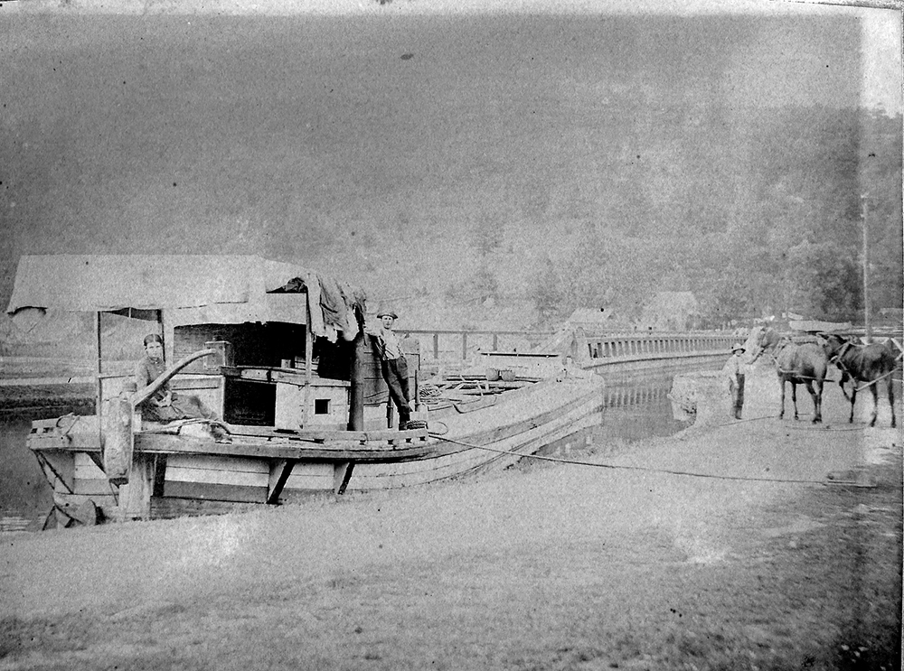 Florence, Philip & Ralph DeGroodt at Lackawaxen Aqueduct page 1