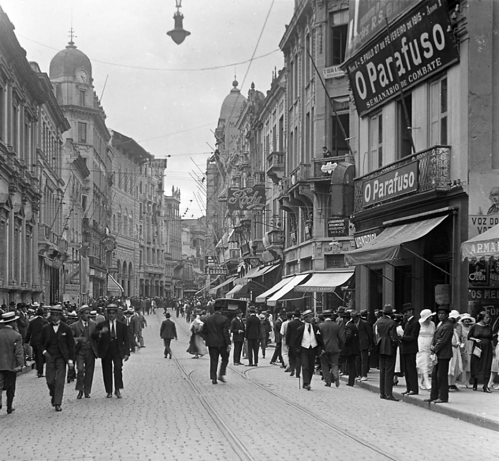 Street in business section of Sao Paulo, Brazil, 1921 page 1