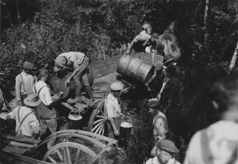 Collecting Water to Fight a Forest Fire, 1920s page 1