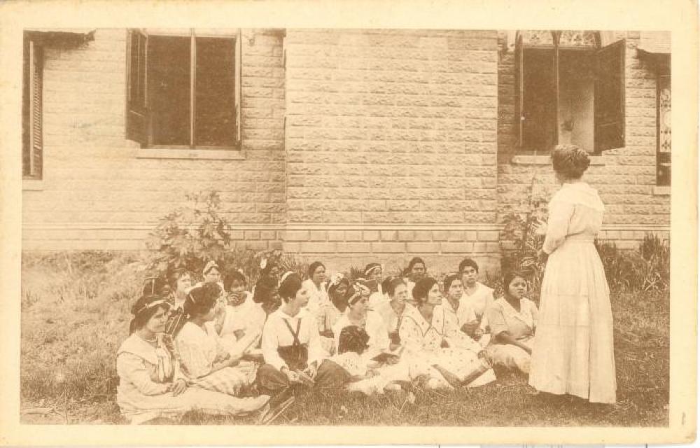 A Sunday-School Class in Porto Rico, 1922 page 1