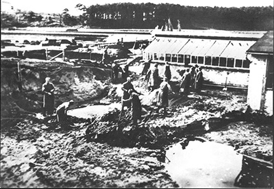 Construction at Ravensbrück concentration camp thumbnail page 1