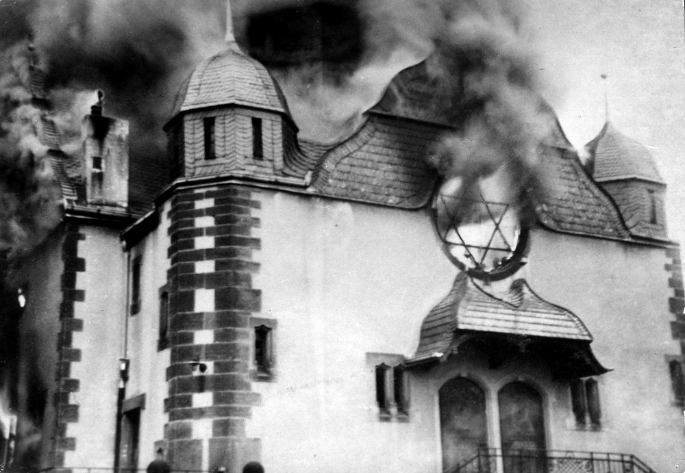 Synagogue on Fire page 1