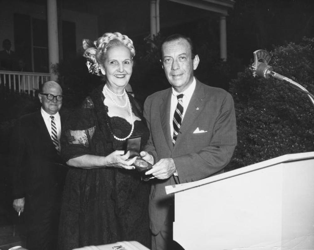 Rincon deGautier, Mayor of San Juan, receives medal from Mayor Wagner, New York City, n.d. page 1