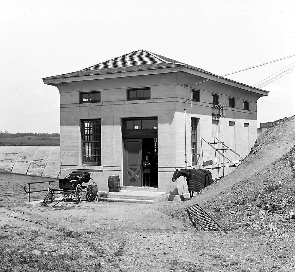 Powerhouse and Dam, New York State Barge Canal, Halfmoon, 1915 page 1