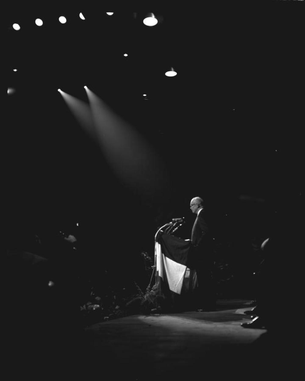 Eisenhower at Podium in Buffalo, 1952 page 1