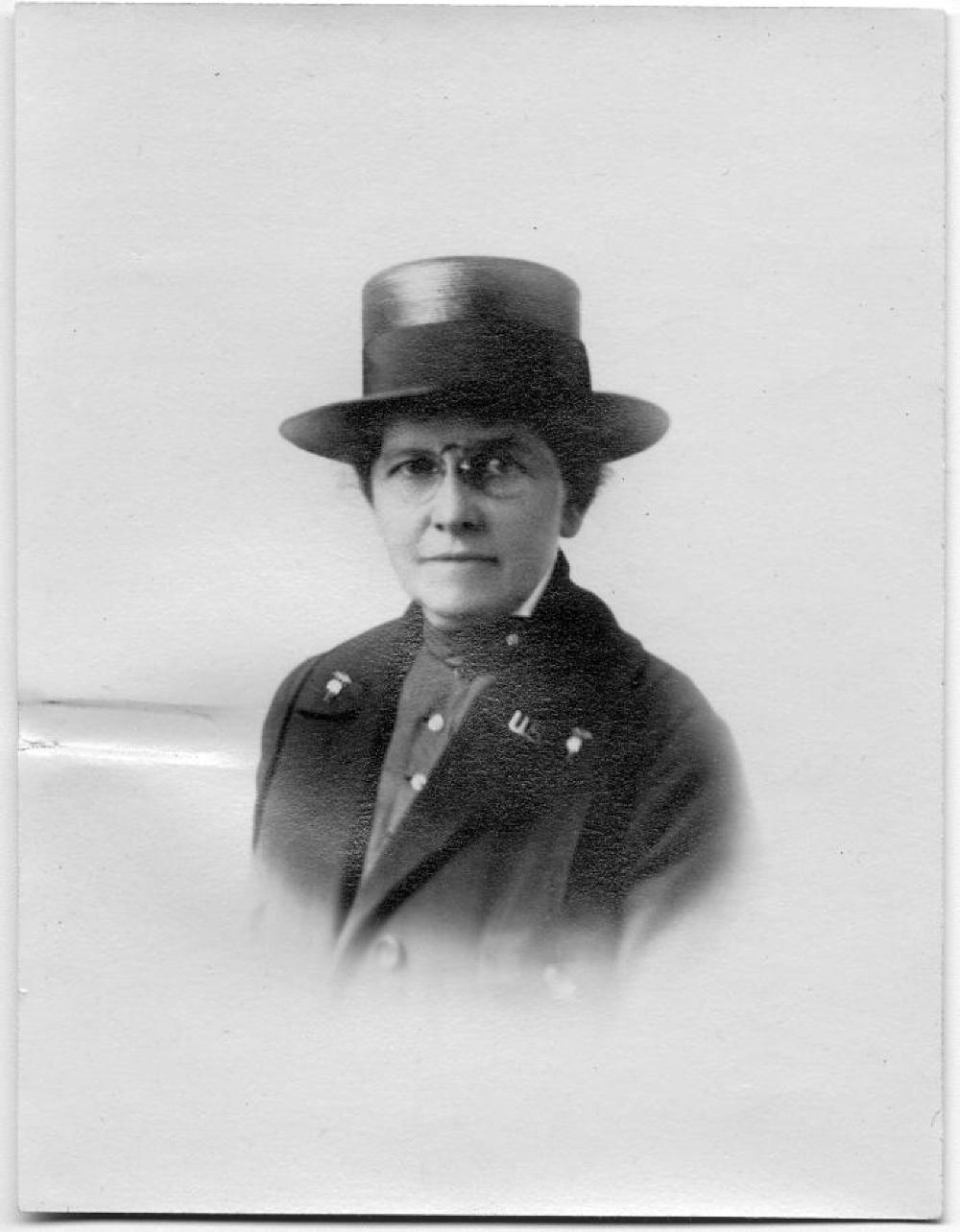 Mary E. Sheehan, Nurse, World War I, c. 1917 page 1