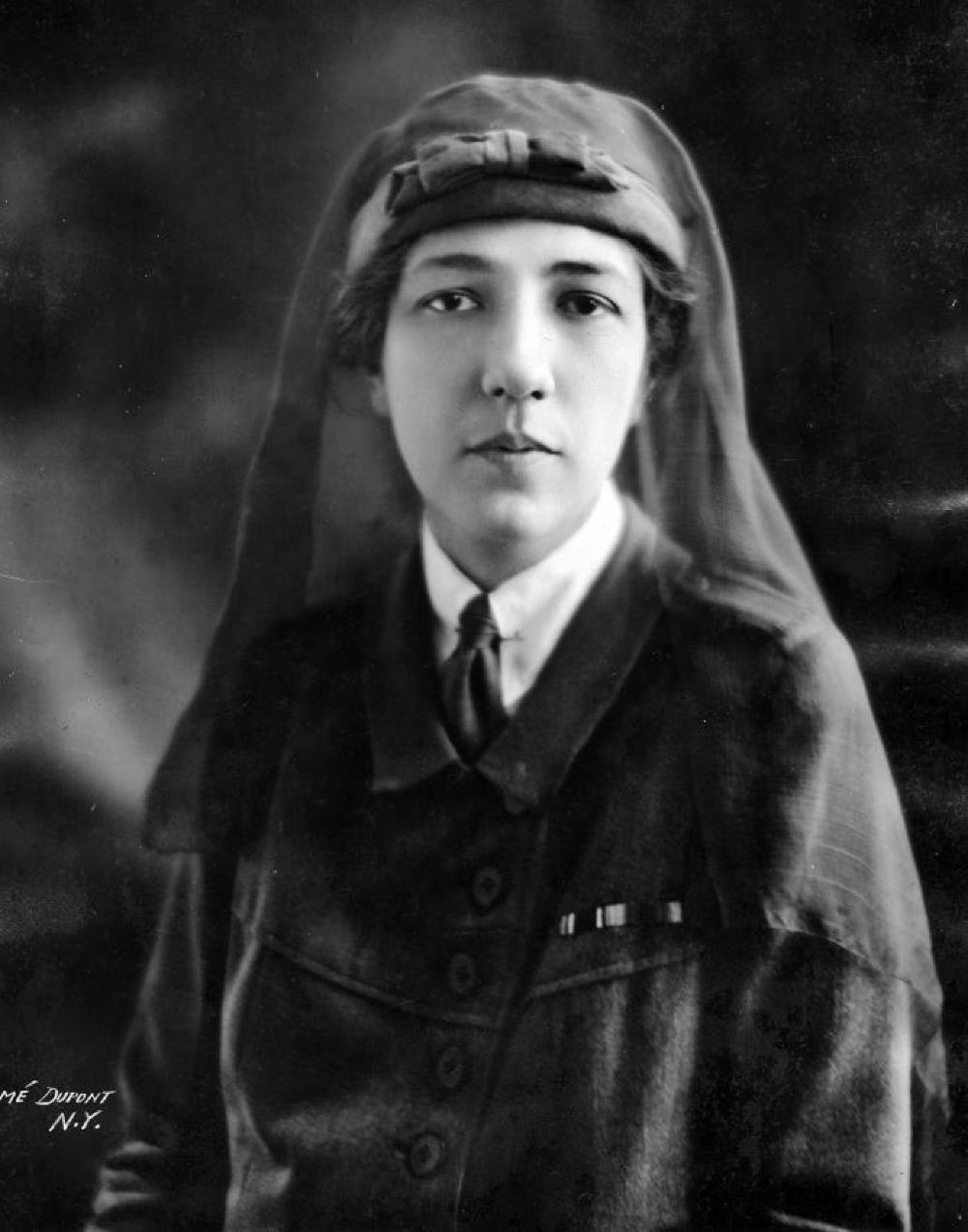 Marion Dickerman, World War I Nurse Orderly, c. 1918 page 1