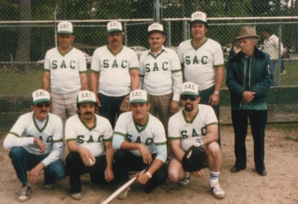 The Amsterdam Spanish American Club Softball Team, 1970s page 1